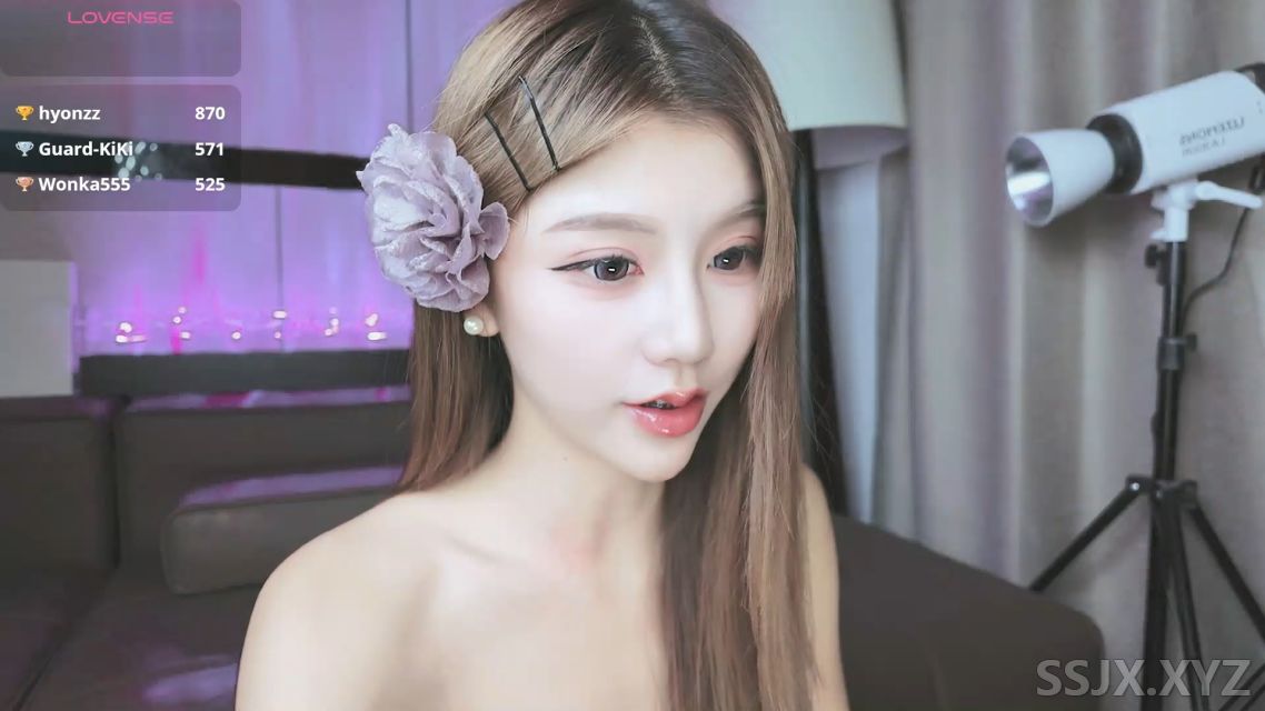 [2V/1.89G]小野猫kiki – 黑色透明蕾丝长裙和小皮裙